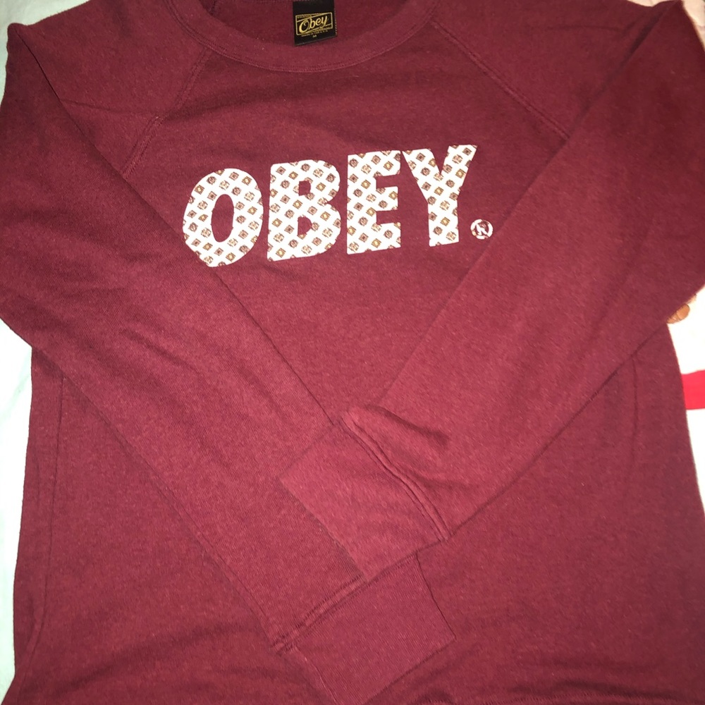 OBEY women’s pullover sweatshirt size M